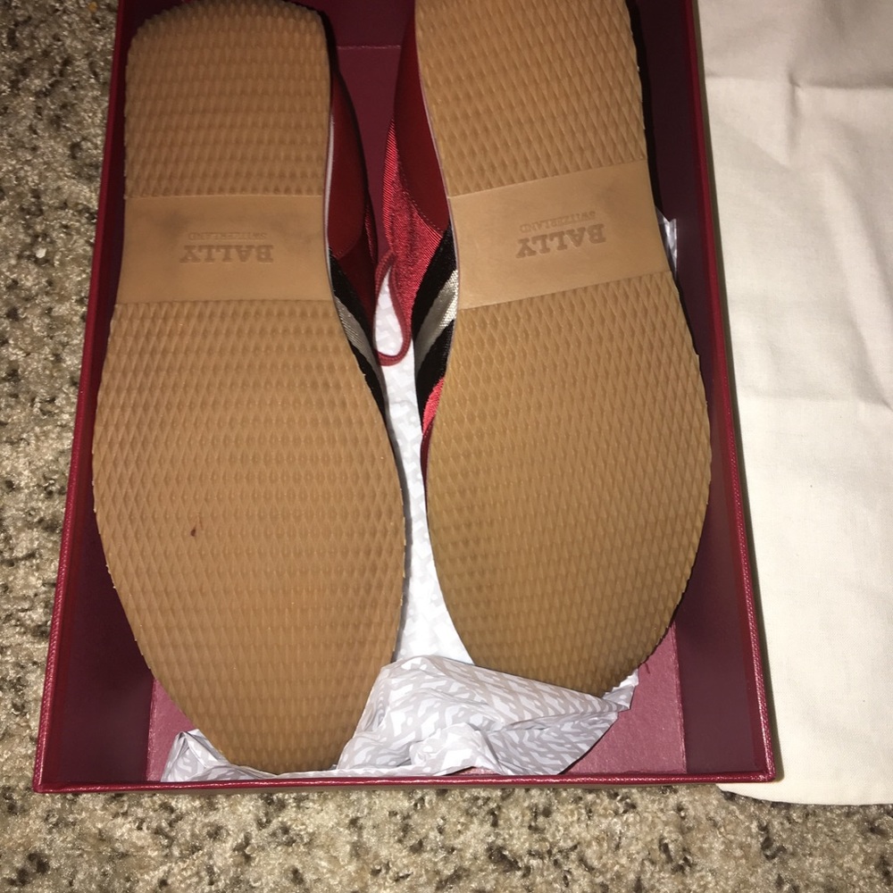 Red Bally’s Althea Calf Plain OR BEST OFFER